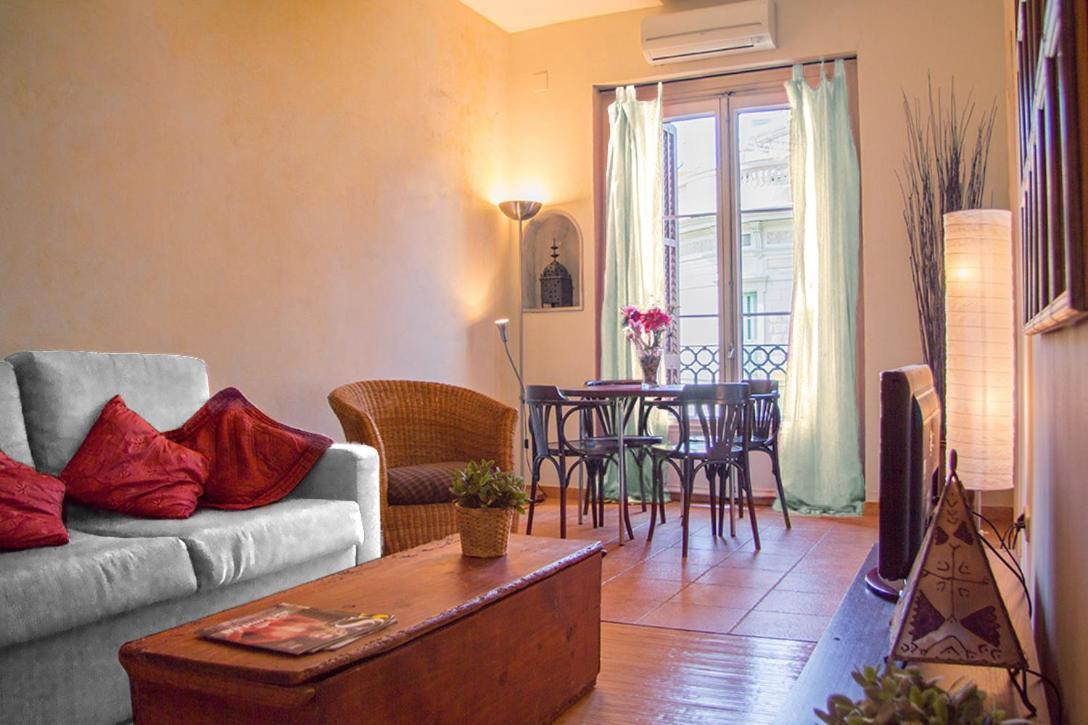 Gaudi Apartment 9 Barcelona Ngoại thất bức ảnh